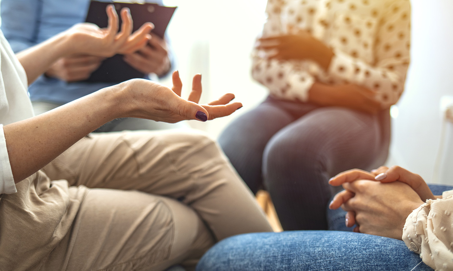X First Time 18 Years Sex - Support Groups: Types, Benefits, and What to Expect - HelpGuide.org