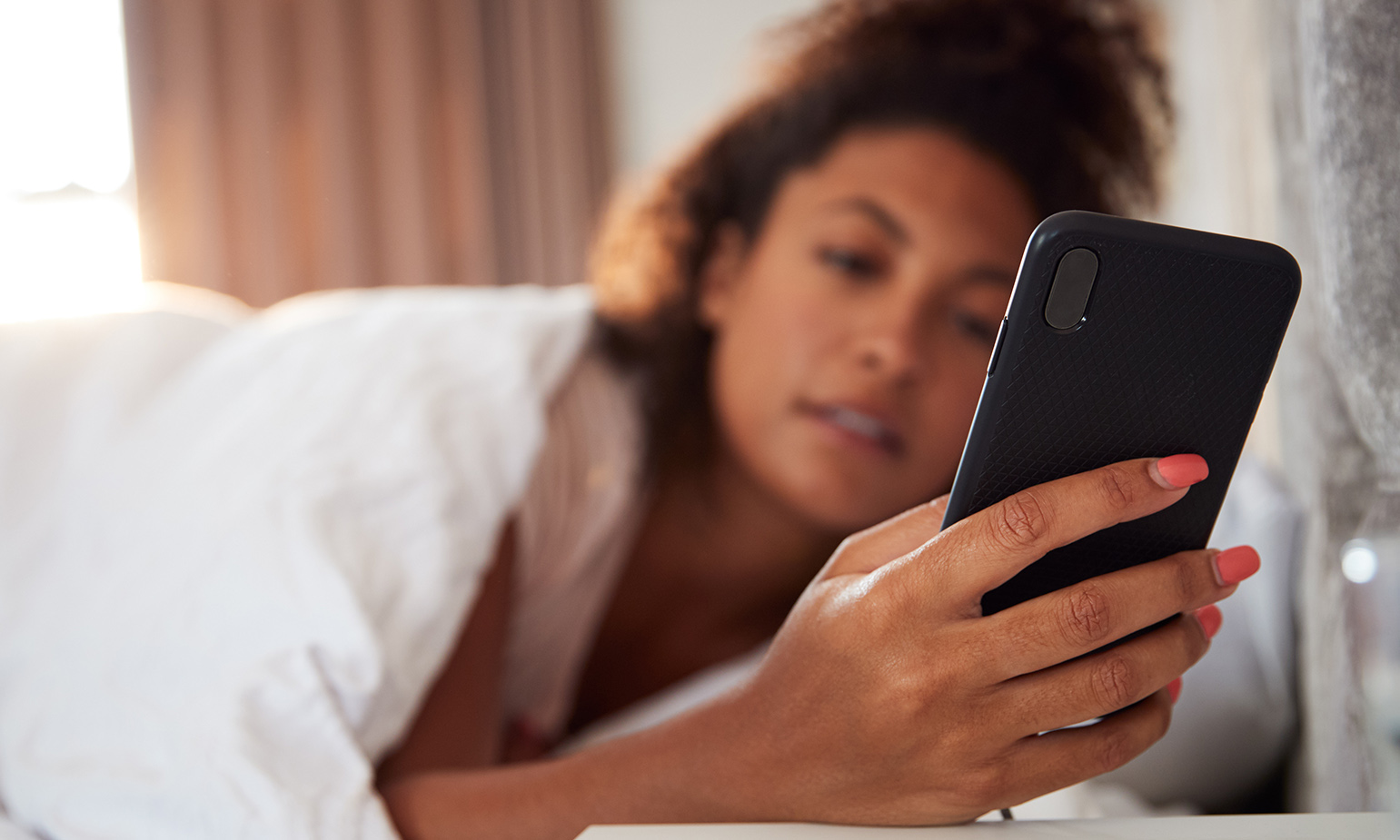 Step Famely Sleeping Sex Video - Smartphone and Internet Addiction - HelpGuide.org